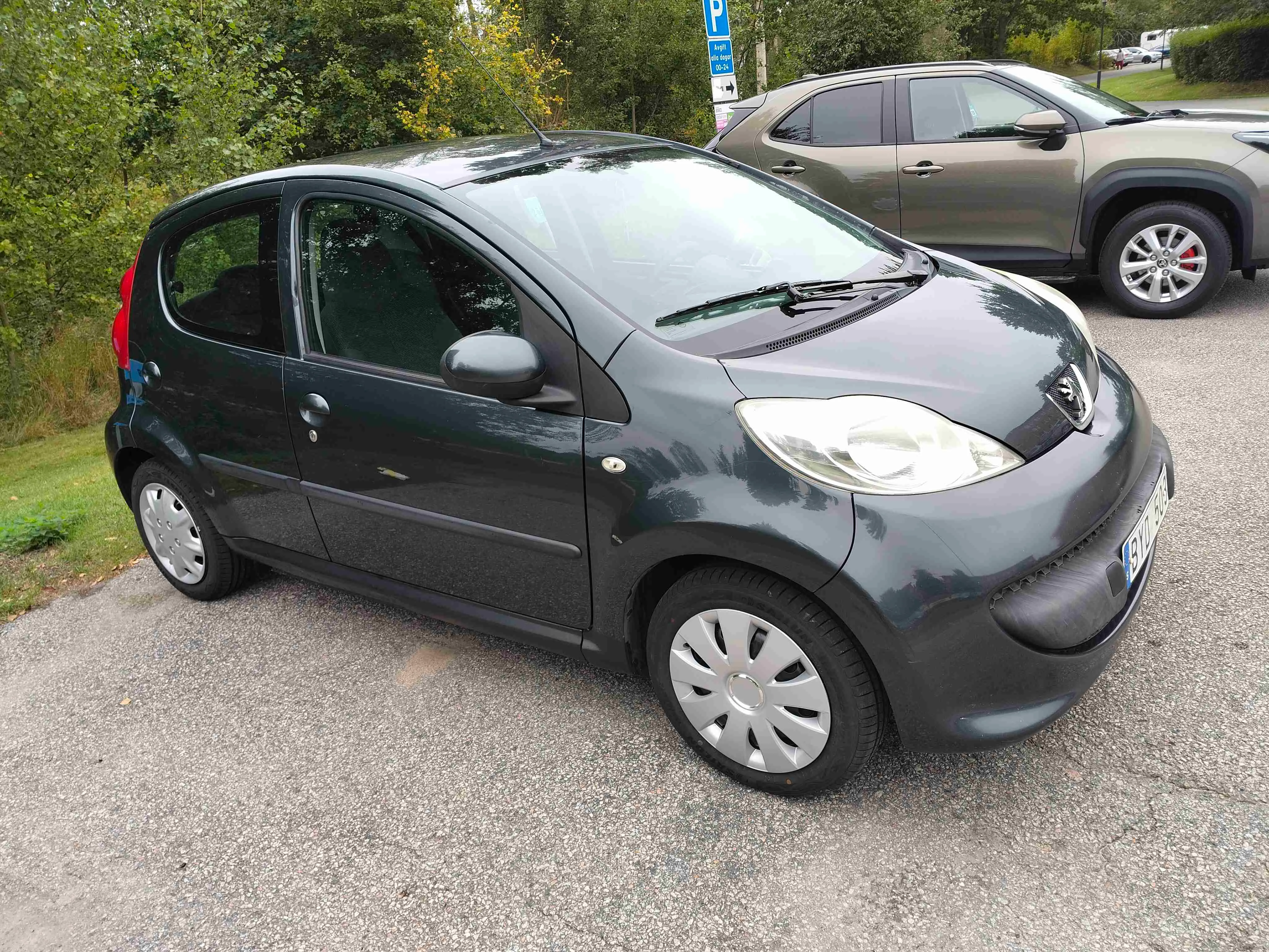 PEUGEOT 107