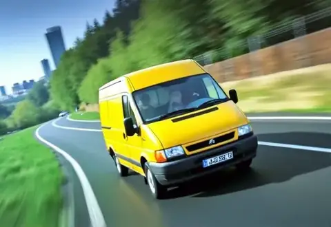 RENAULT MASTER 28-35 2.0